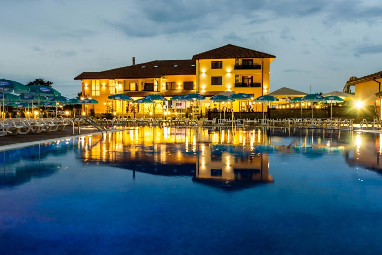 Spa Kompleks Raiski Kat Dimitrovgrad  Extérieur photo