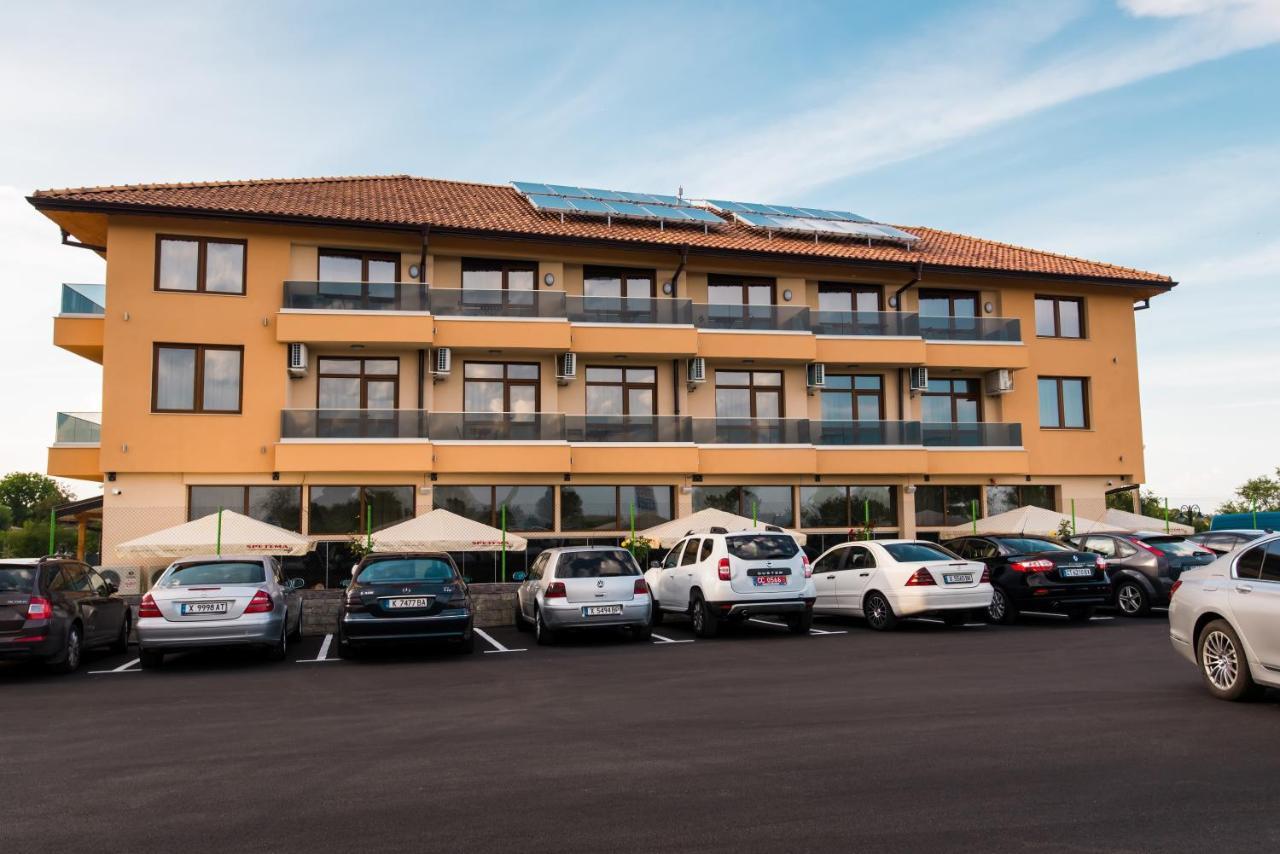 Spa Kompleks Raiski Kat Dimitrovgrad  Extérieur photo