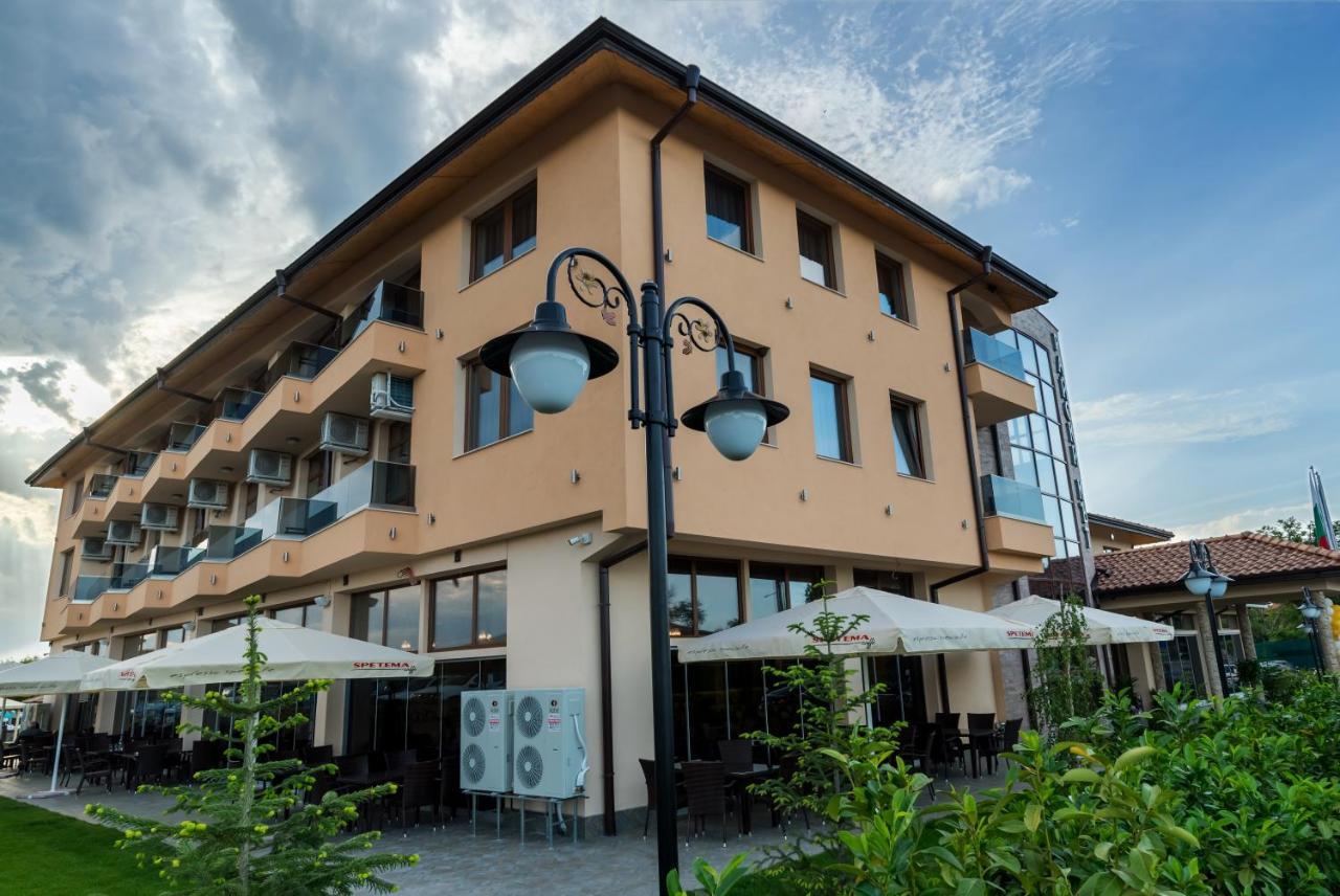 Spa Kompleks Raiski Kat Dimitrovgrad  Extérieur photo