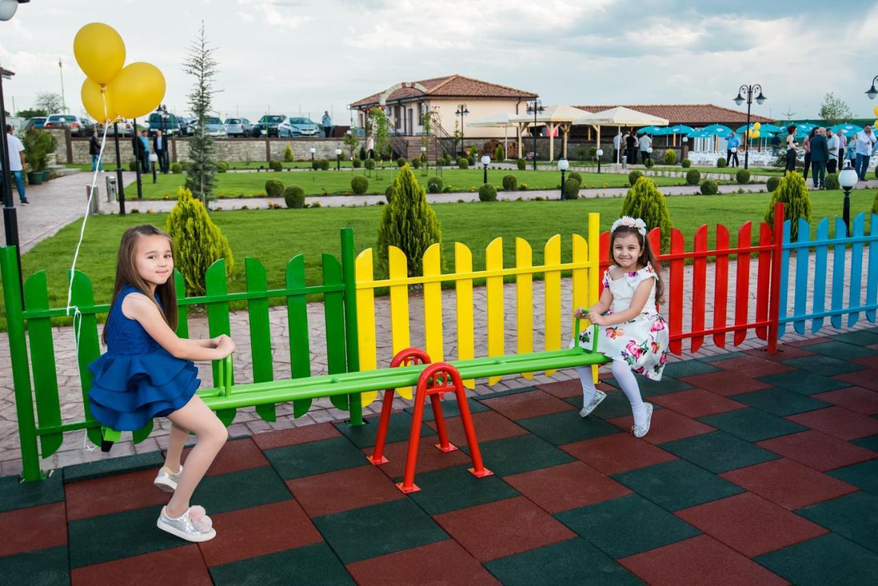 Spa Kompleks Raiski Kat Dimitrovgrad  Extérieur photo