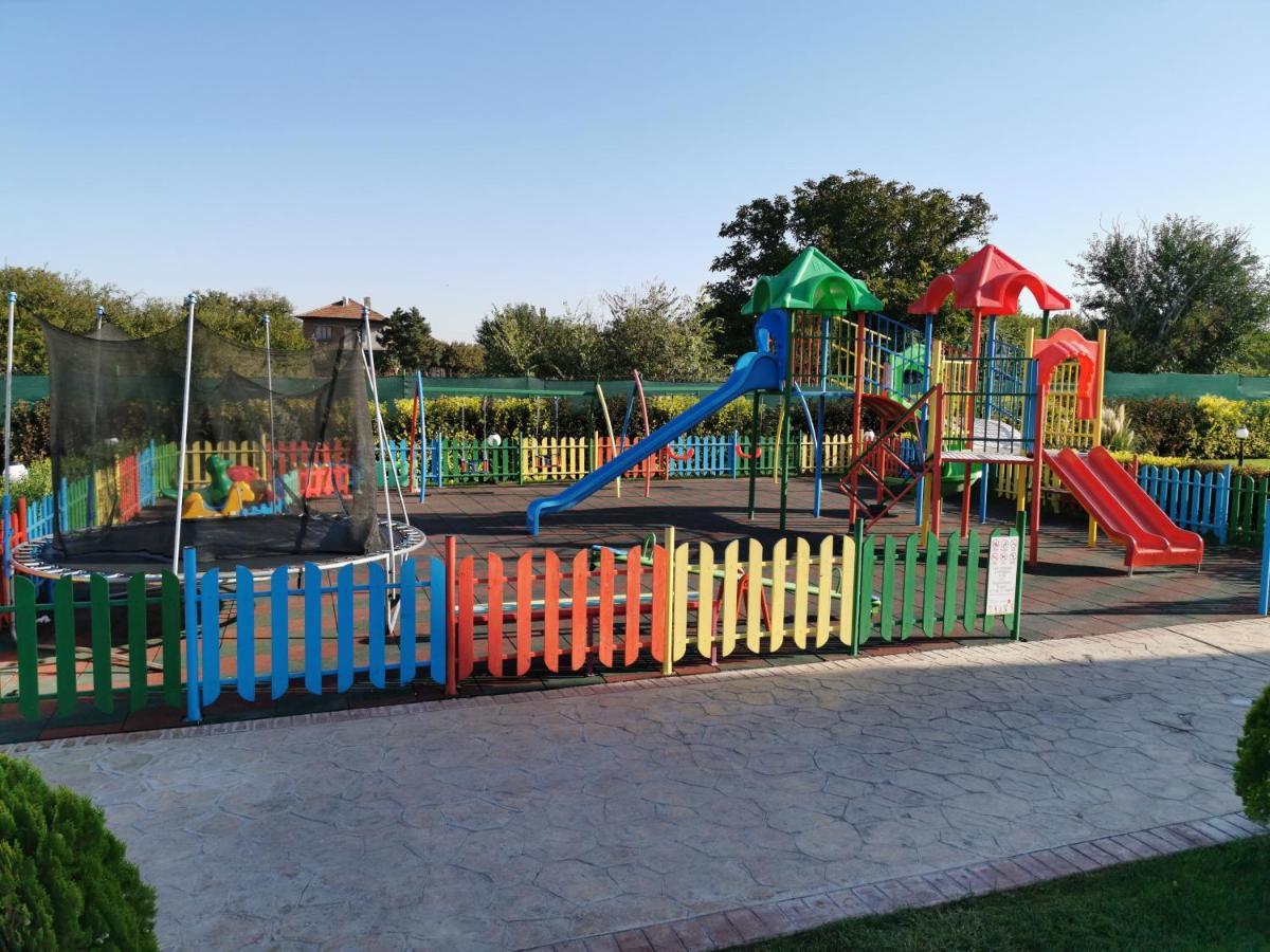 Spa Kompleks Raiski Kat Dimitrovgrad  Extérieur photo