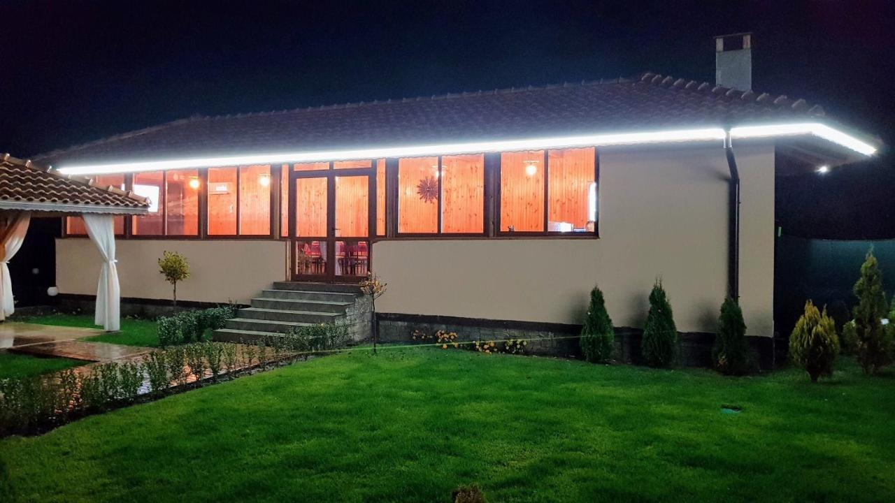 Spa Kompleks Raiski Kat Dimitrovgrad  Extérieur photo